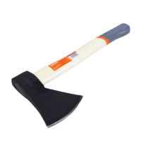 Топор  100 г с деревянной рукояткой КРАТОН 2 15 04 002