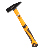 Молоток  400 г с фибергласовой рукояткой ВИХРЬ 73/6/8/5